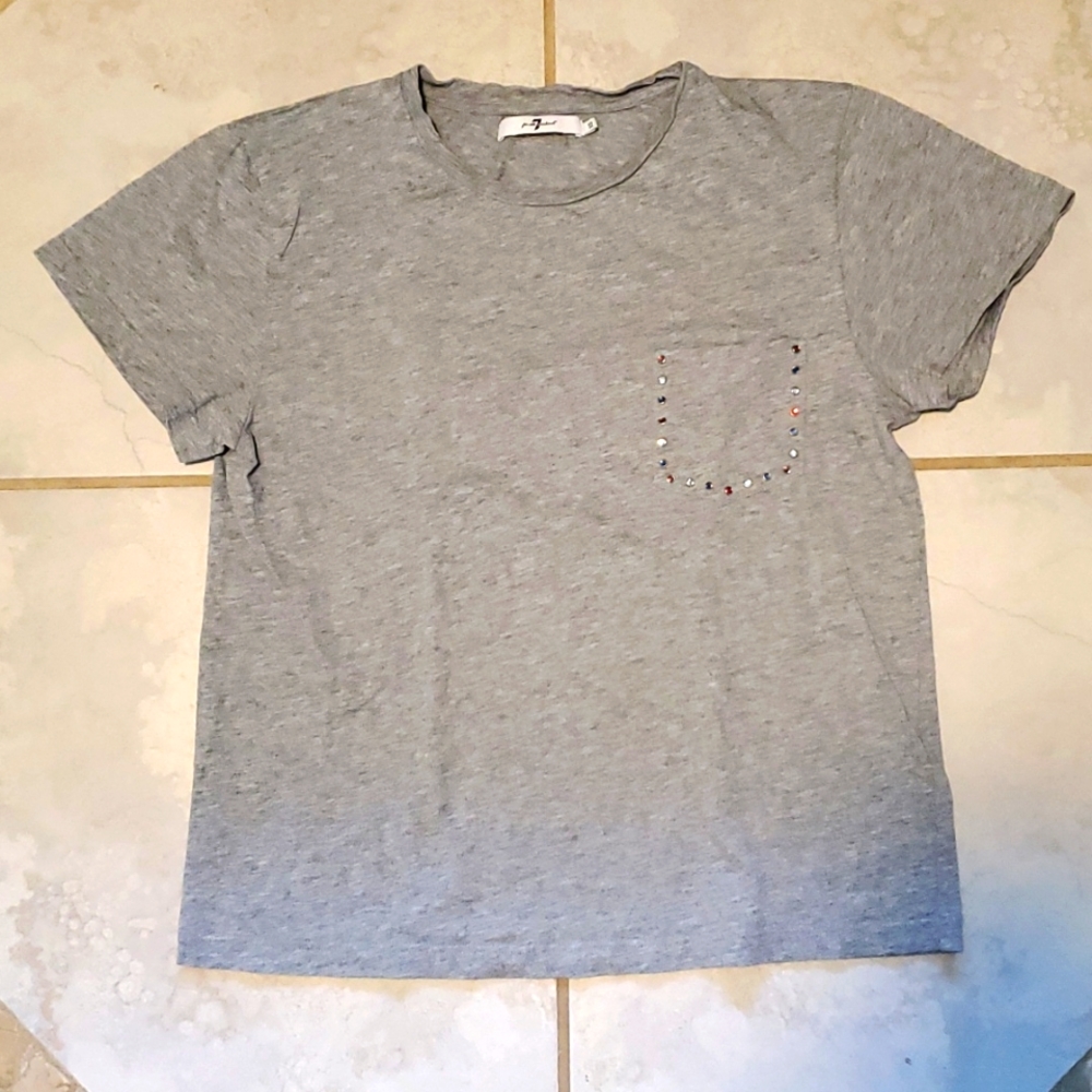 7 for all mankind bedazzled tshit (XS)